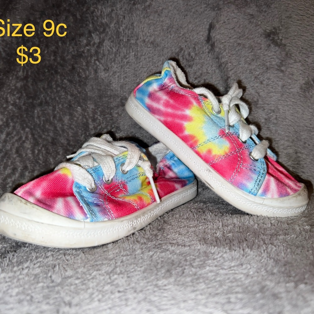 Toddler shoes